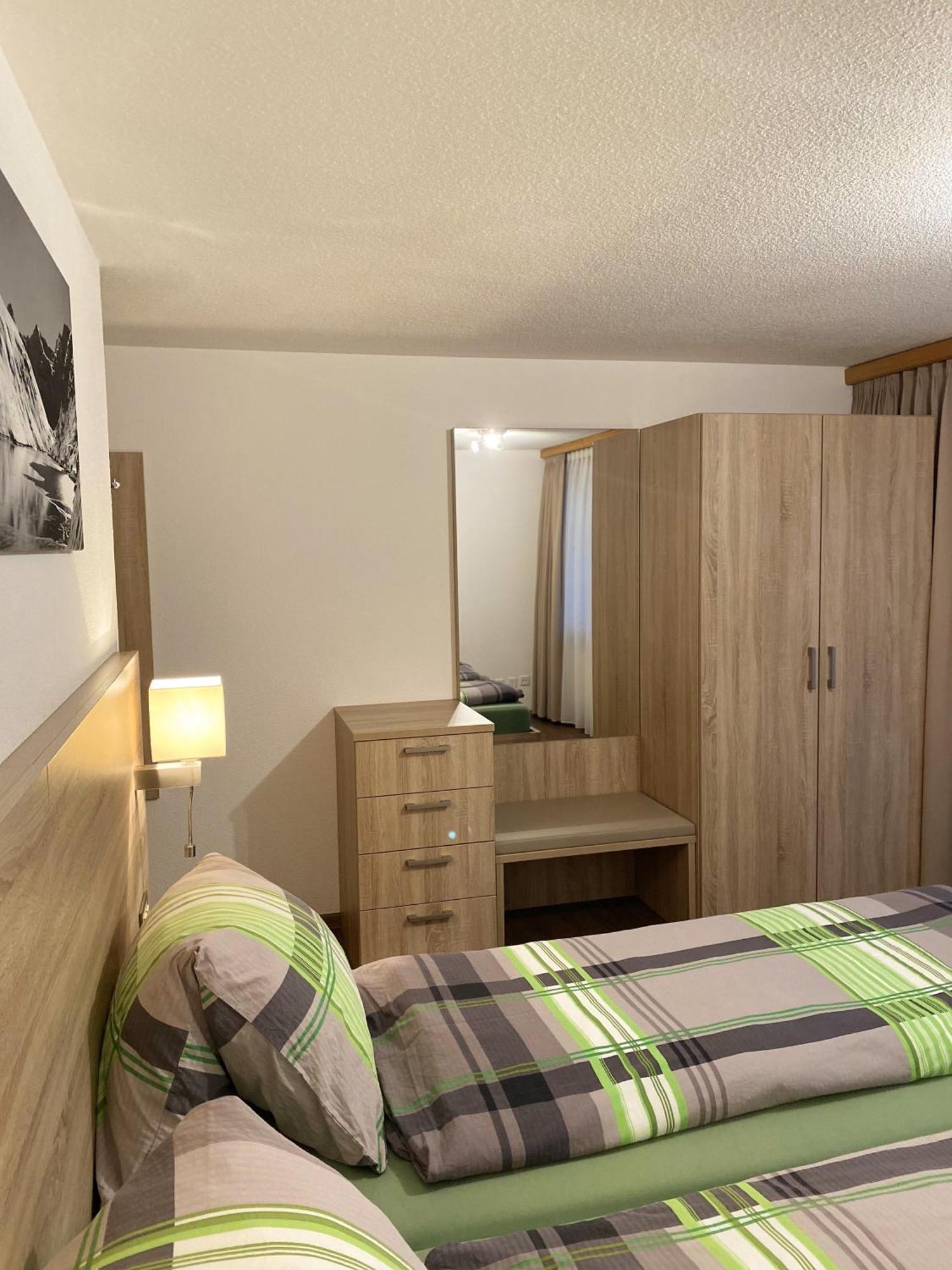 Apartments Arcadia Saas-Grund Εξωτερικό φωτογραφία